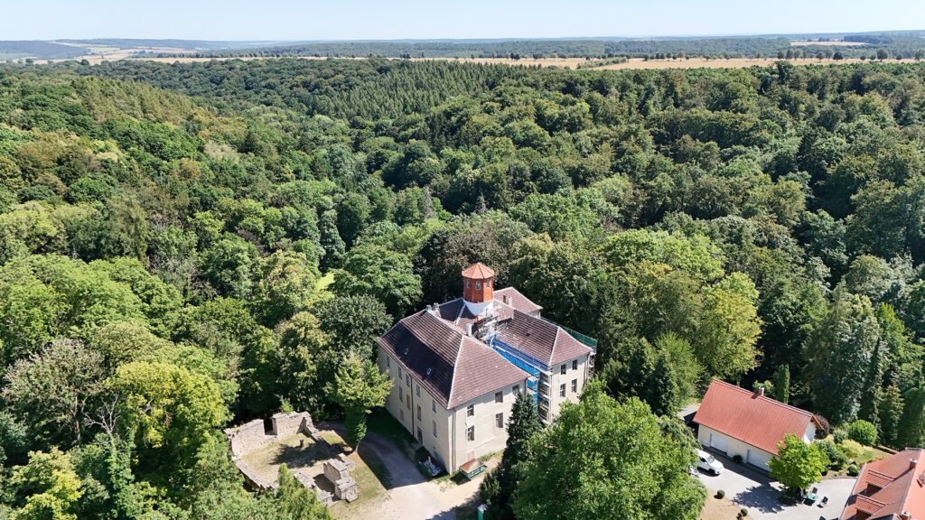Steinburg August 26-02 Kopie